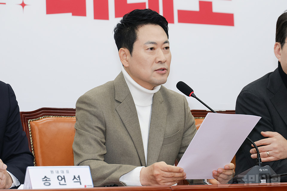 제목 노출 영역입니다 이미지