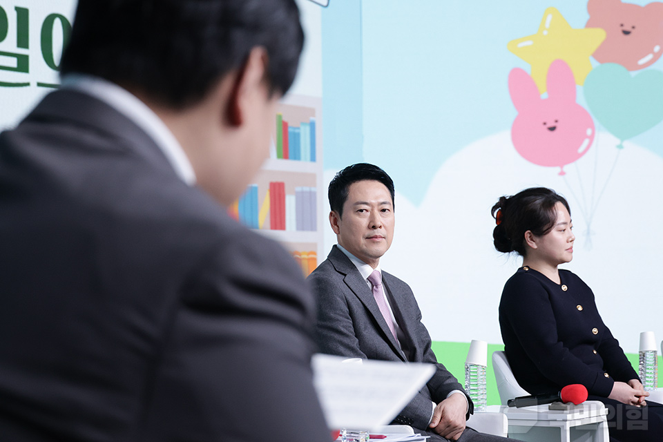 제목 노출 영역입니다 이미지