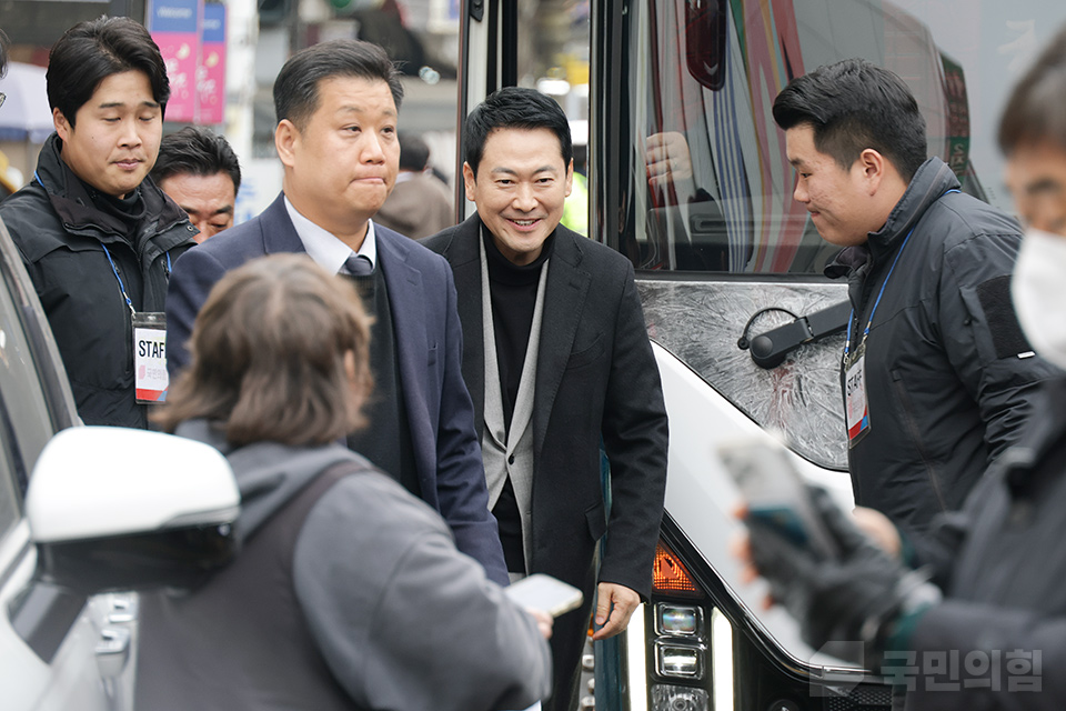 제목 노출 영역입니다 이미지