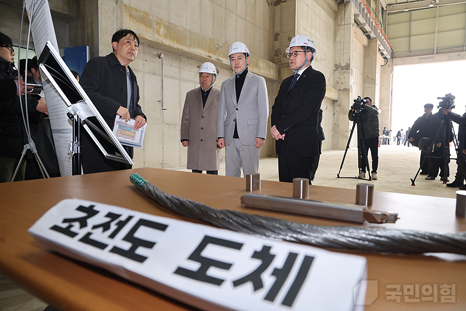 제목 노출 영역입니다 이미지