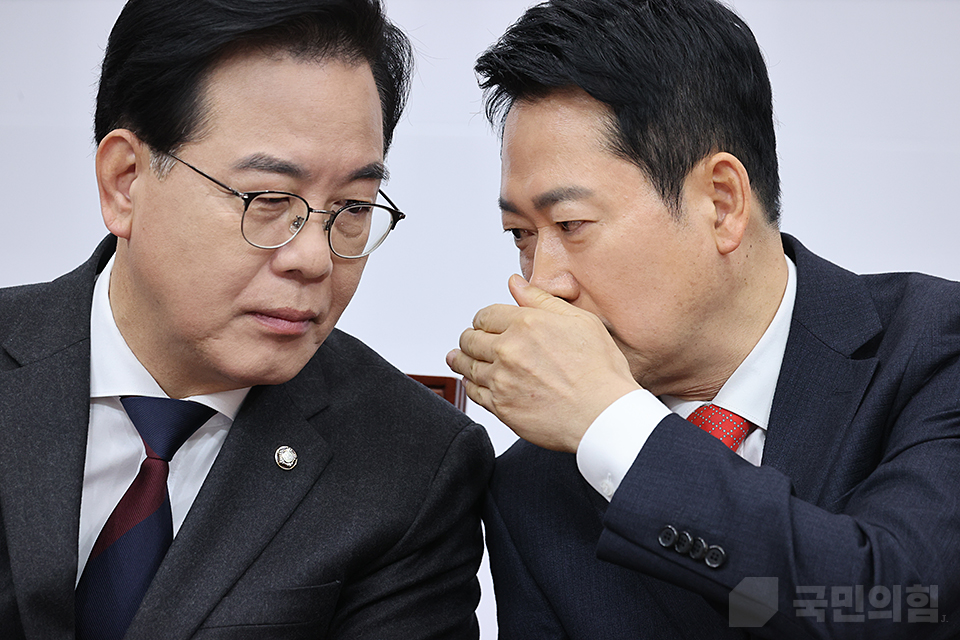 제목 노출 영역입니다 이미지