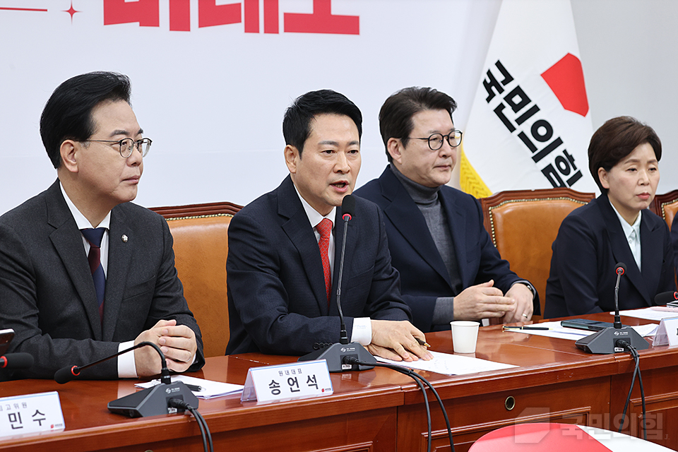 제목 노출 영역입니다 이미지