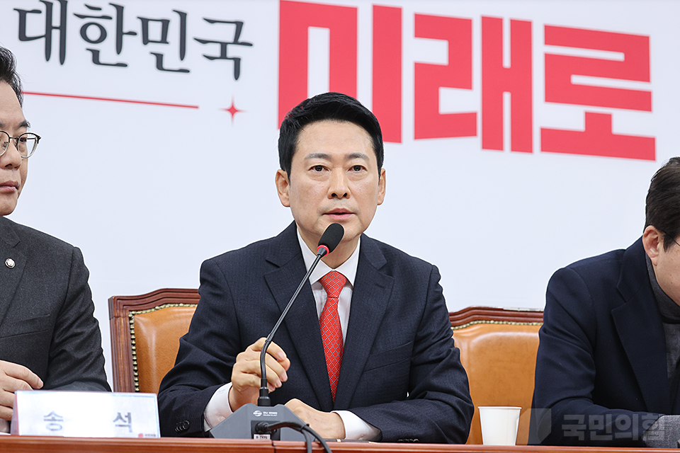 제목 노출 영역입니다 이미지