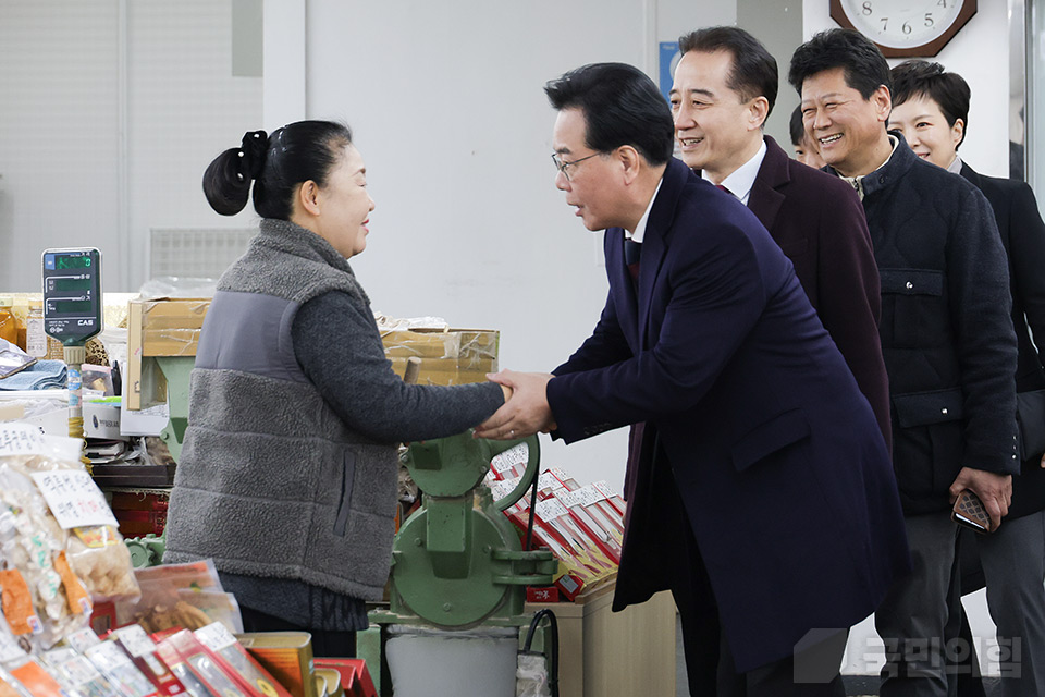 제목 노출 영역입니다 이미지
