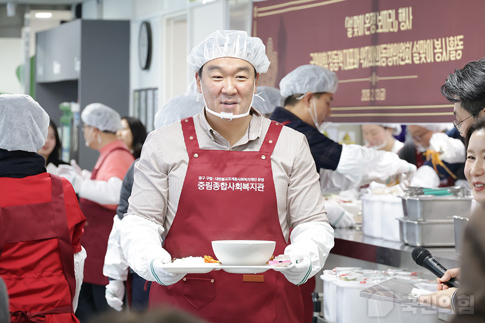 제목 노출 영역입니다 이미지