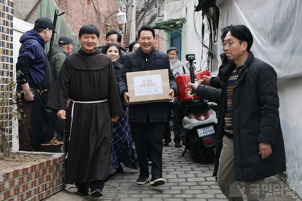 제목 노출 영역입니다 이미지