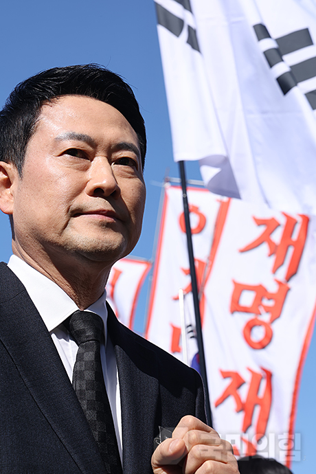 제목 노출 영역입니다 이미지