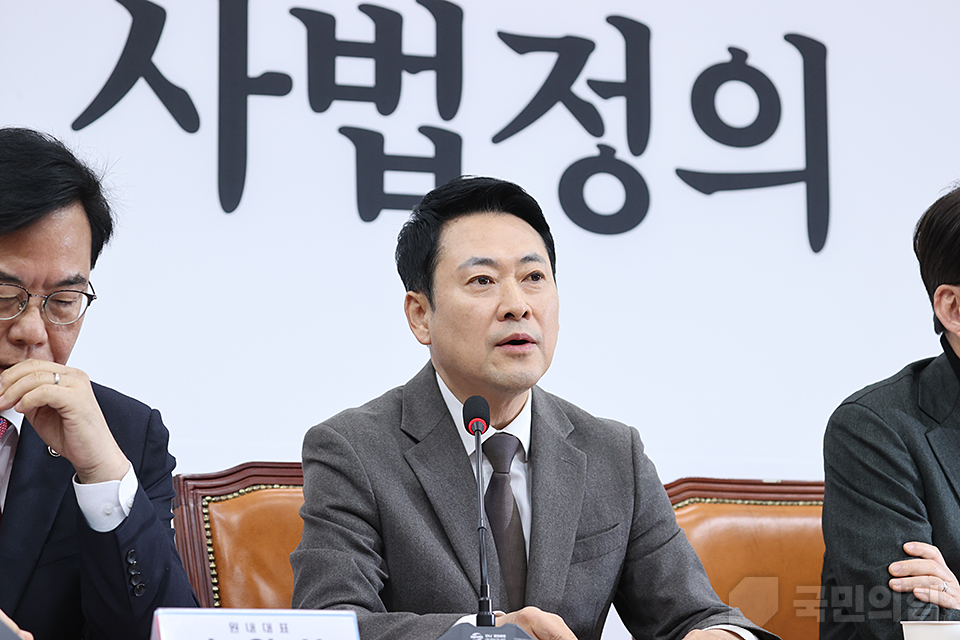 제목 노출 영역입니다 이미지