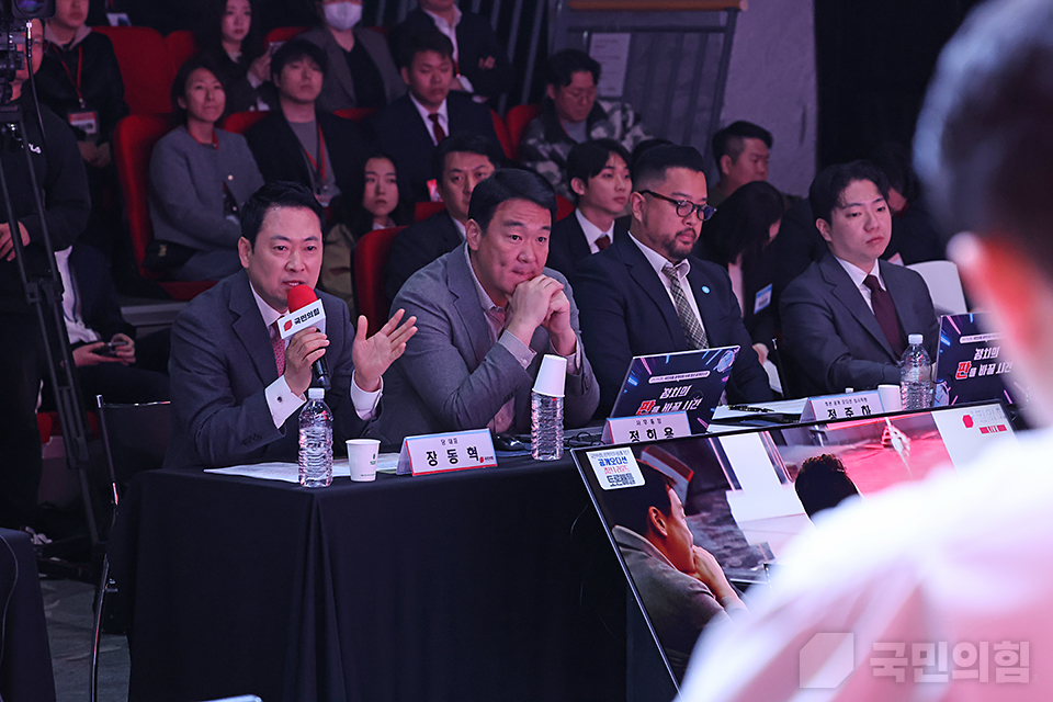 제목 노출 영역입니다 이미지