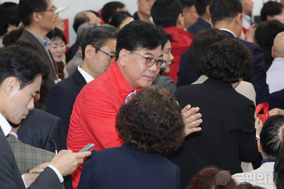 제목 노출 영역입니다 이미지