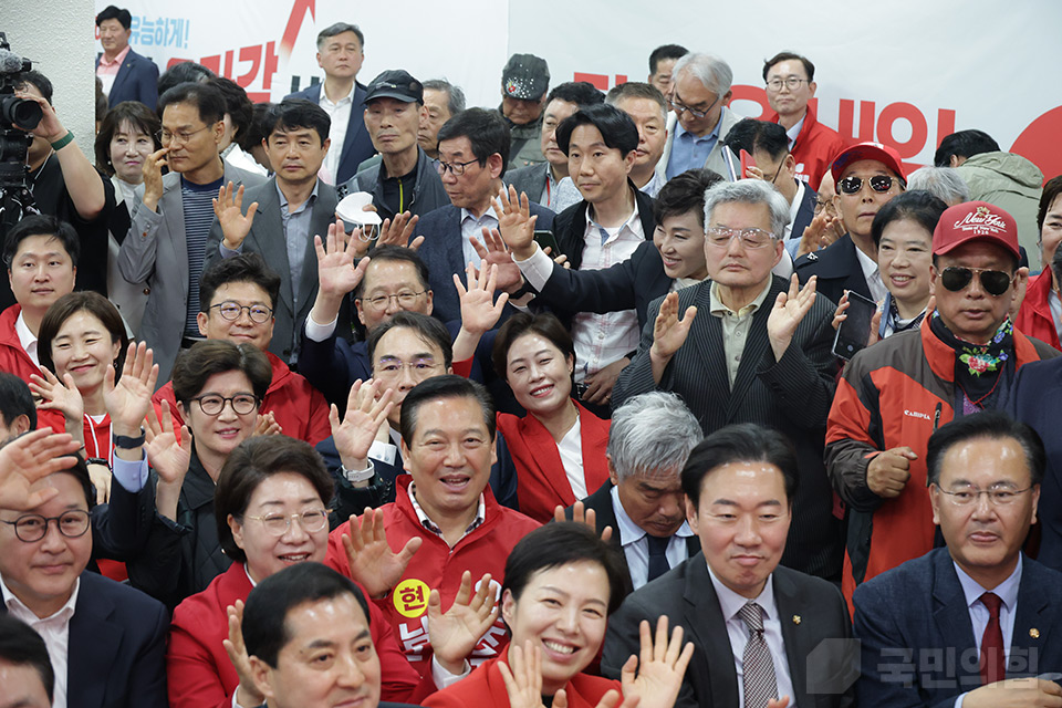 제목 노출 영역입니다 이미지