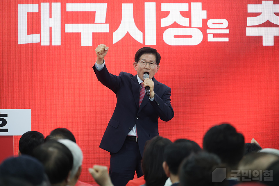 제목 노출 영역입니다 이미지