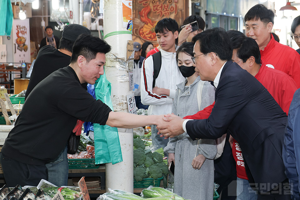 제목 노출 영역입니다 이미지