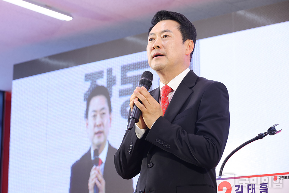 제목 노출 영역입니다 이미지