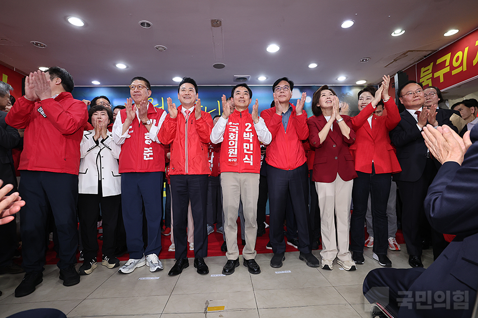 제목 노출 영역입니다 이미지