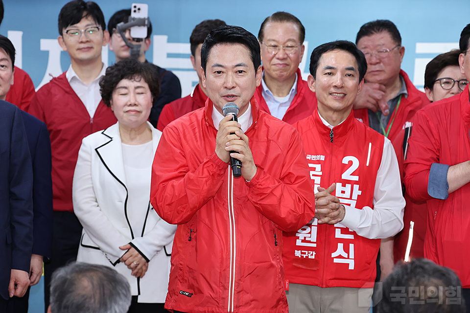 제목 노출 영역입니다 이미지
