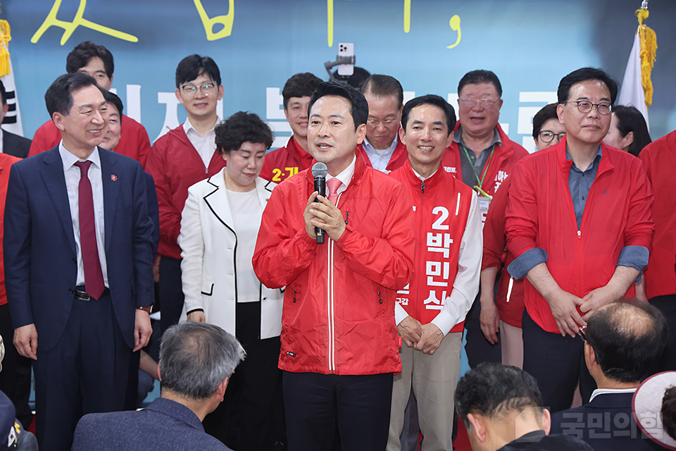 제목 노출 영역입니다 이미지