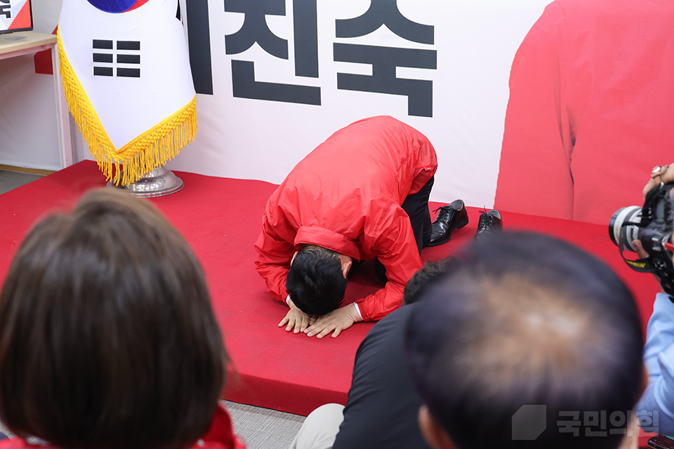 제목 노출 영역입니다 이미지