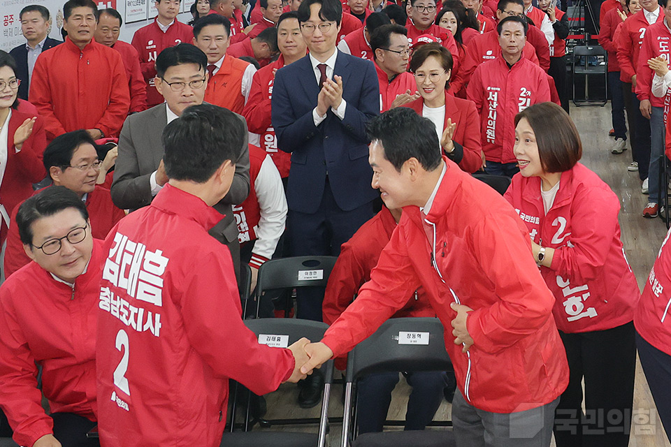 제목 노출 영역입니다 이미지