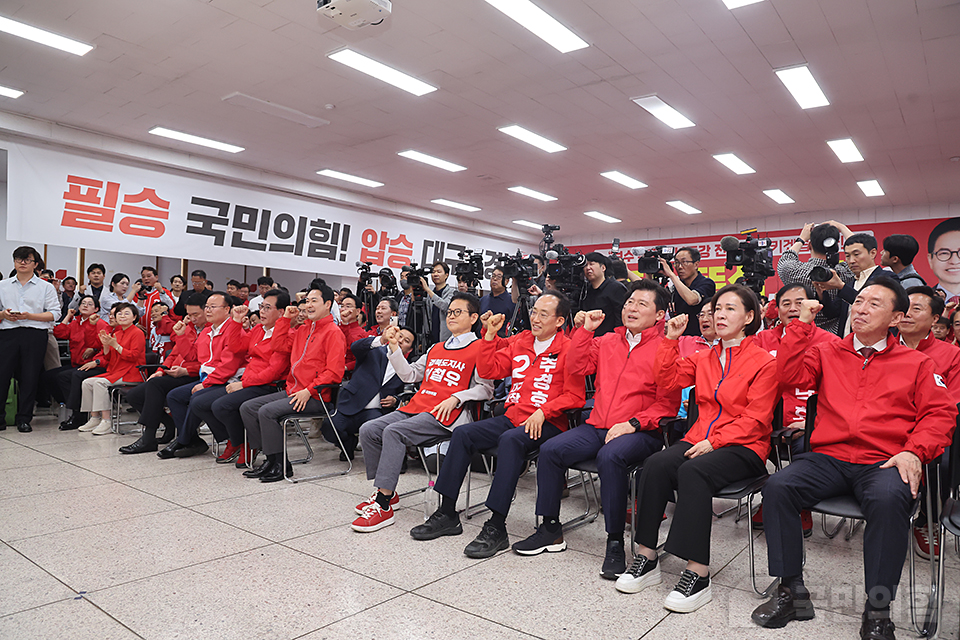 제목 노출 영역입니다 이미지
