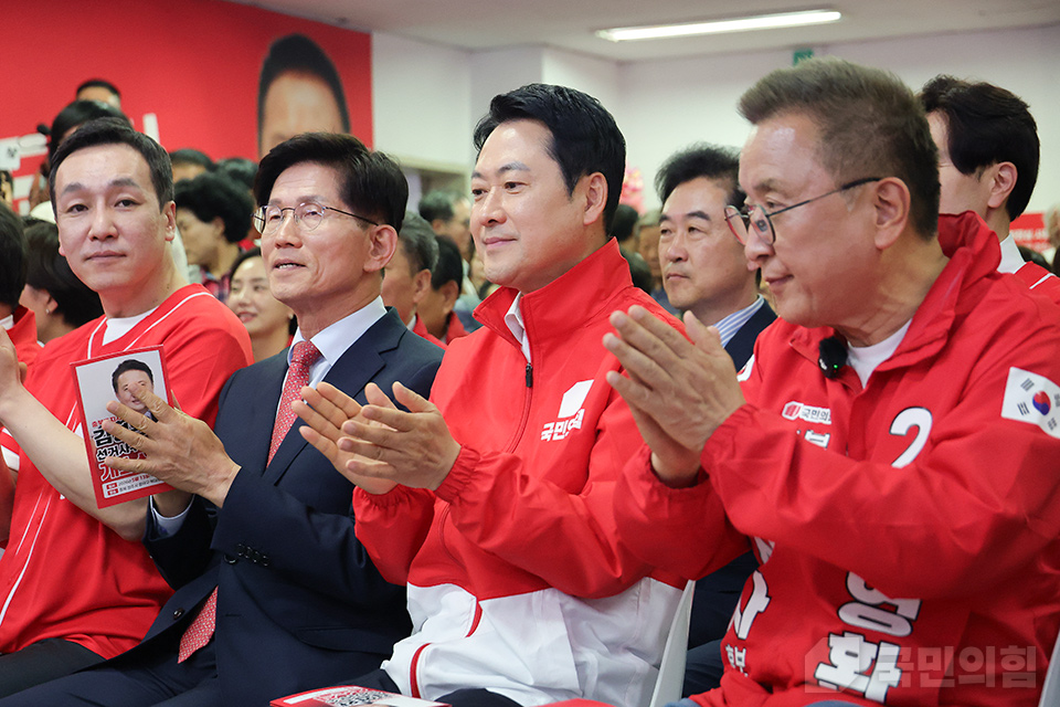 제목 노출 영역입니다 이미지