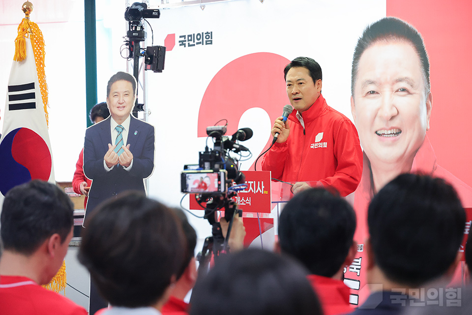 제목 노출 영역입니다 이미지