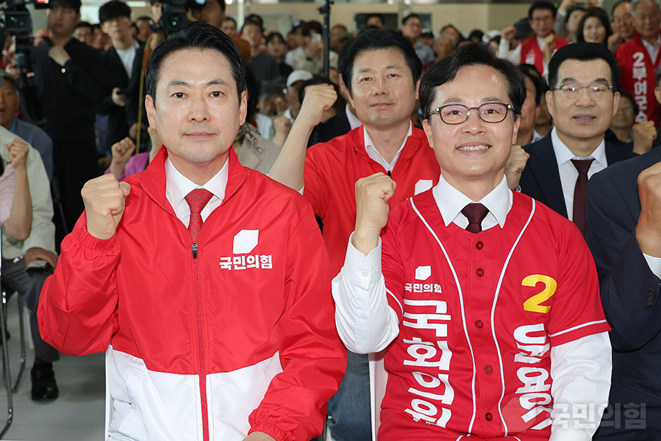 제목 노출 영역입니다 이미지