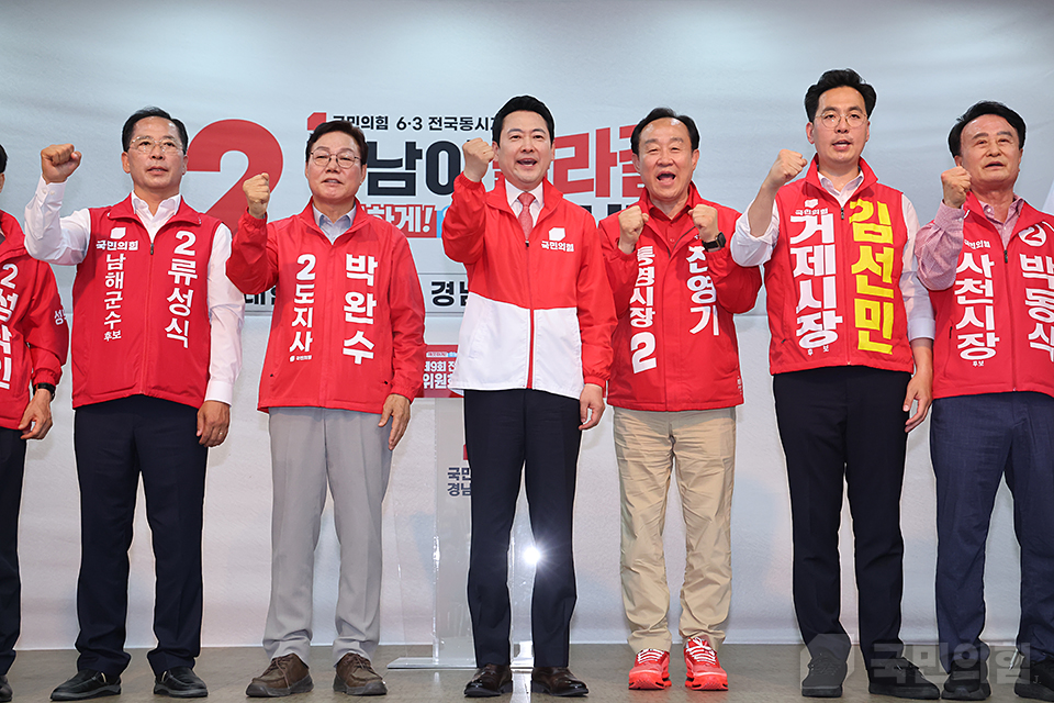 제목 노출 영역입니다 이미지