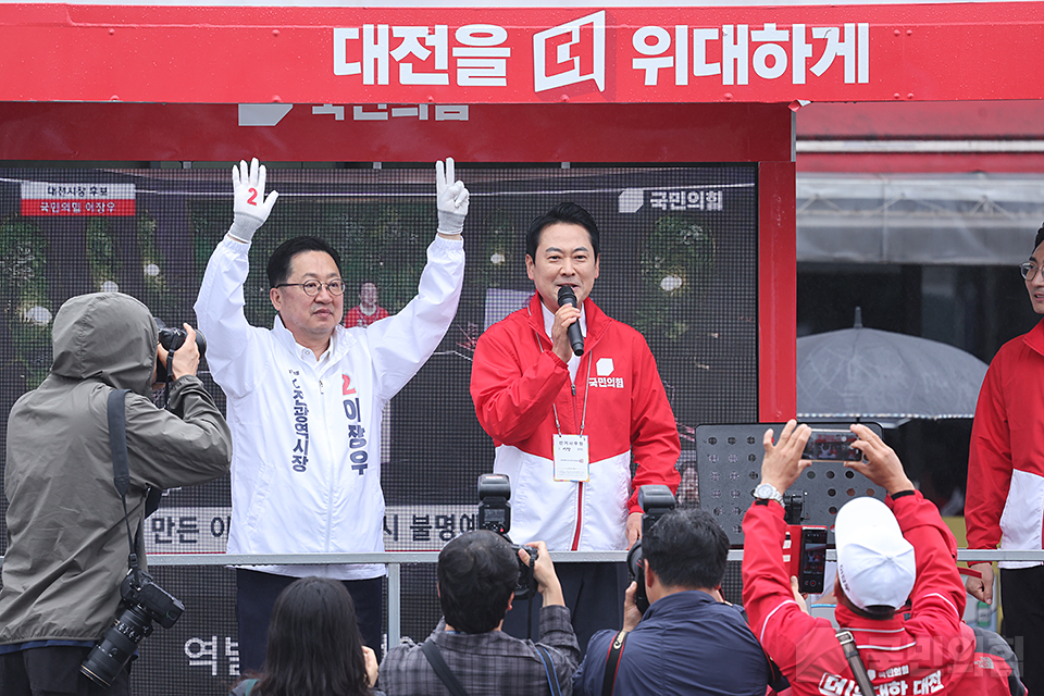 제목 노출 영역입니다 이미지