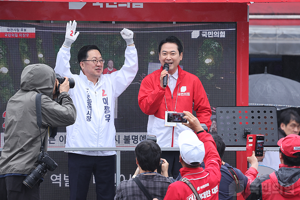제목 노출 영역입니다 이미지