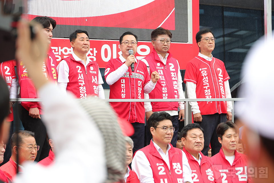 제목 노출 영역입니다 이미지