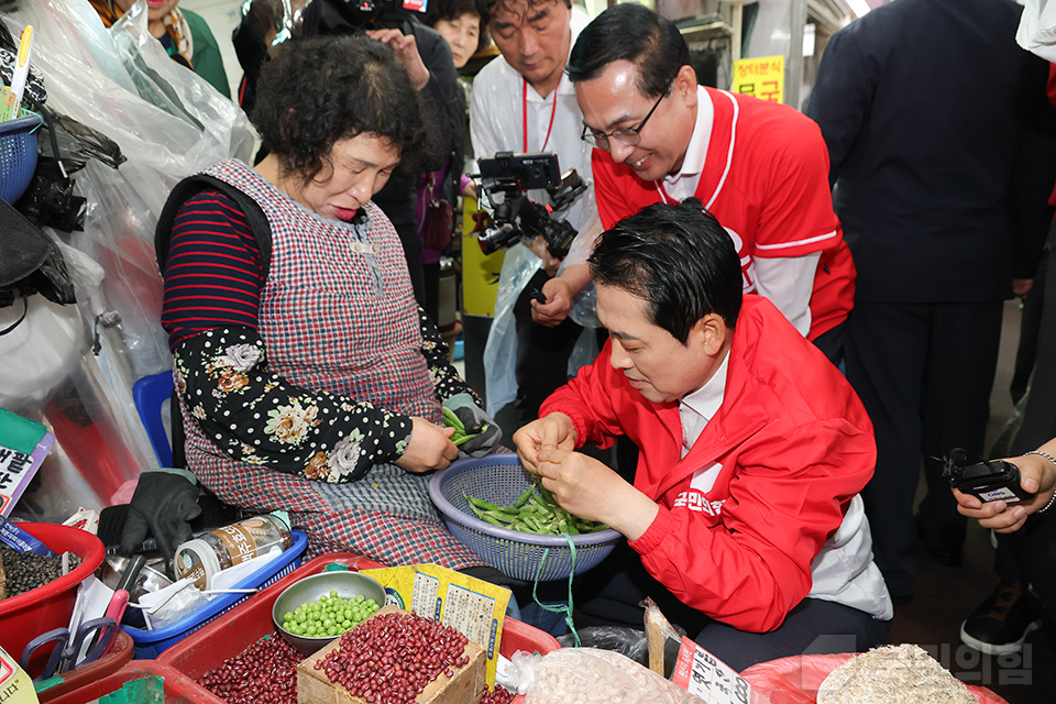 제목 노출 영역입니다 이미지