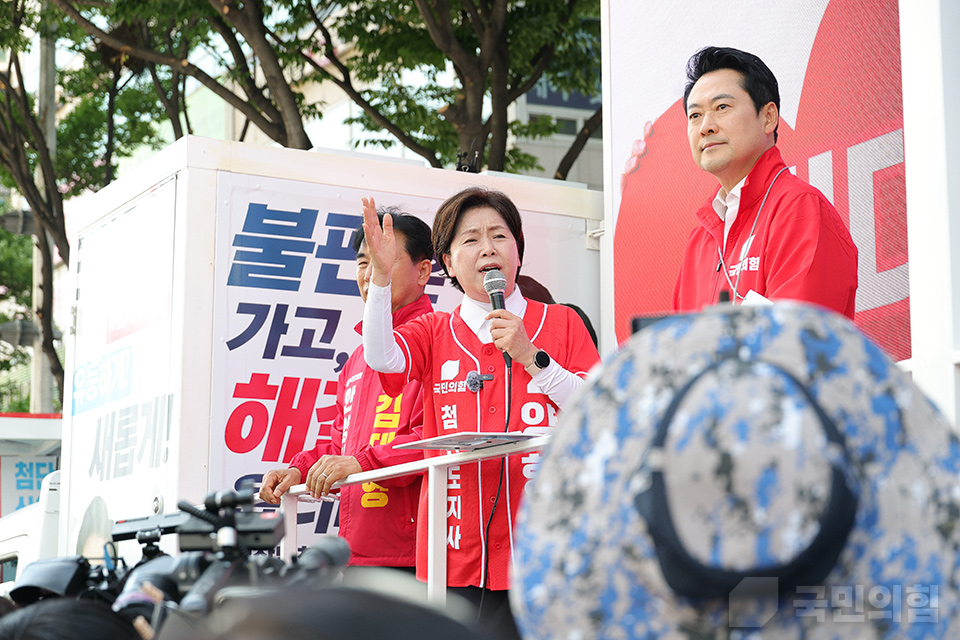 제목 노출 영역입니다 이미지
