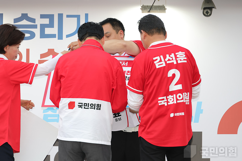 제목 노출 영역입니다 이미지