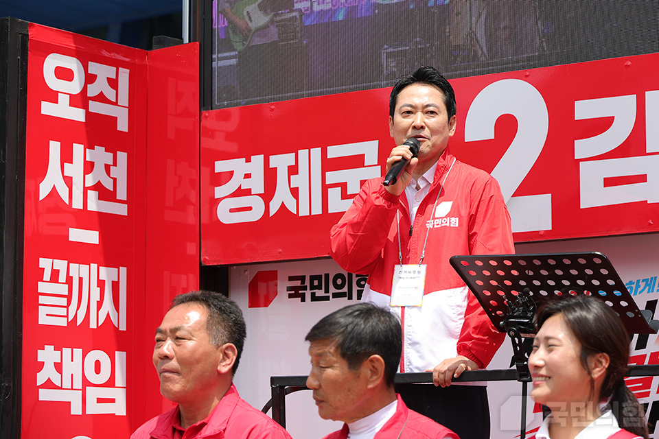 제목 노출 영역입니다 이미지