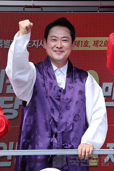 제목 노출 영역입니다 이미지