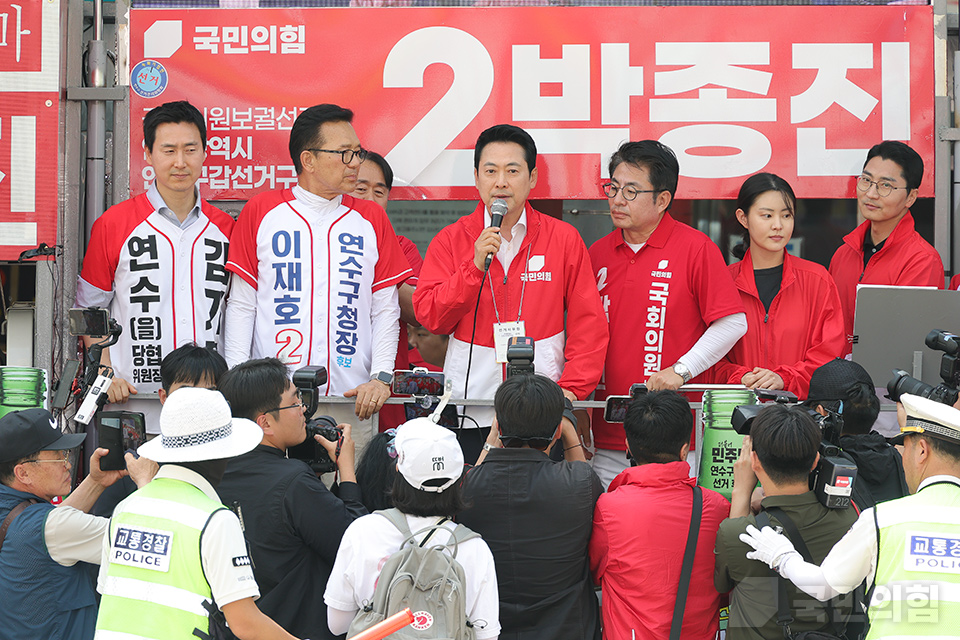 제목 노출 영역입니다 이미지