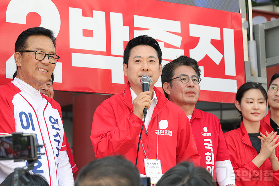 제목 노출 영역입니다 이미지