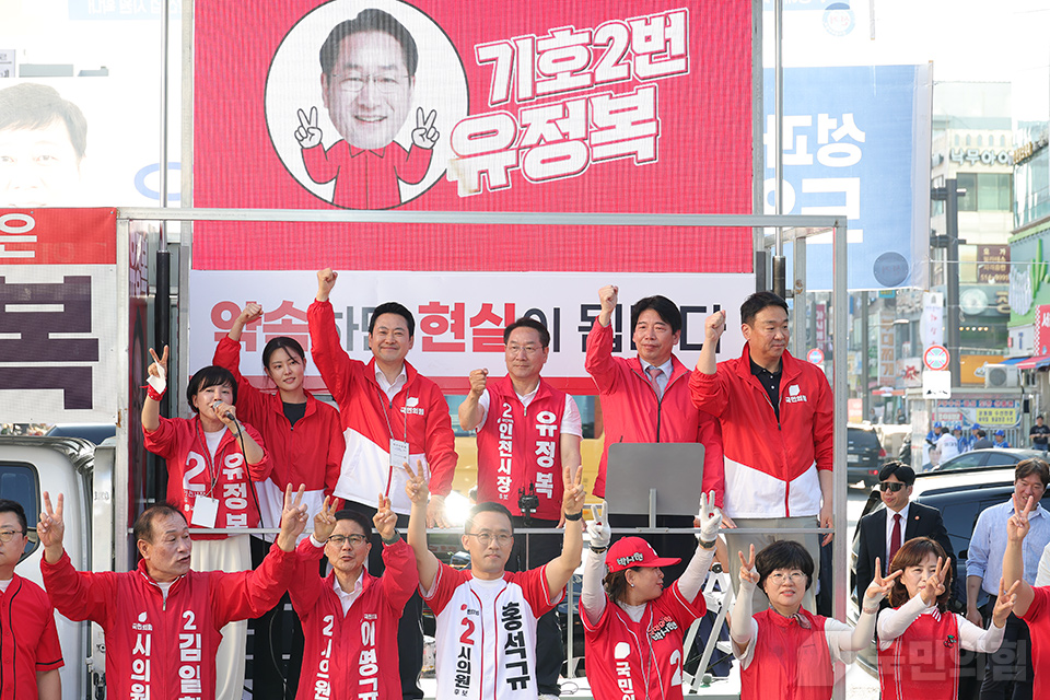 제목 노출 영역입니다 이미지