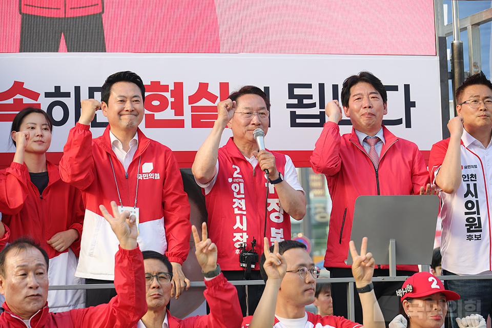 제목 노출 영역입니다 이미지