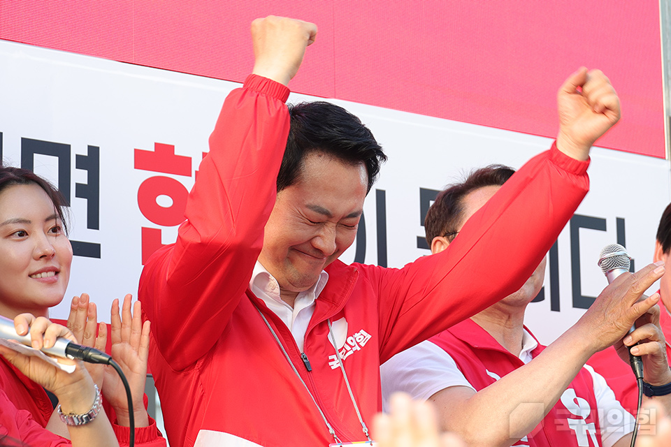 제목 노출 영역입니다 이미지