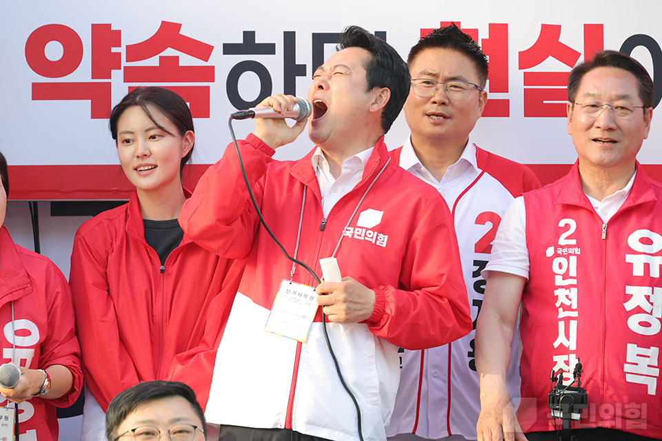 제목 노출 영역입니다 이미지