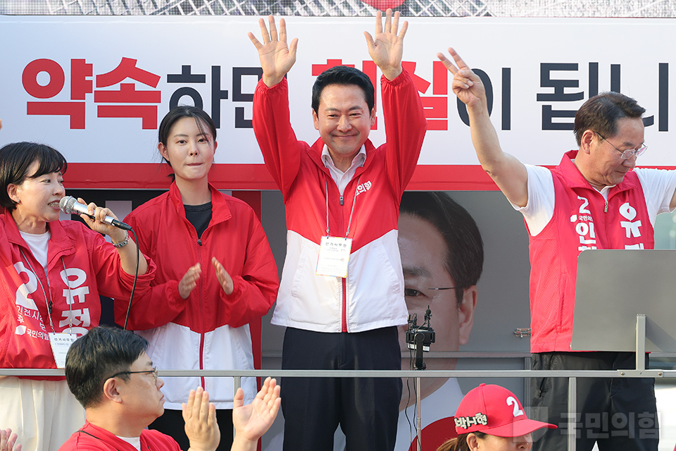제목 노출 영역입니다 이미지
