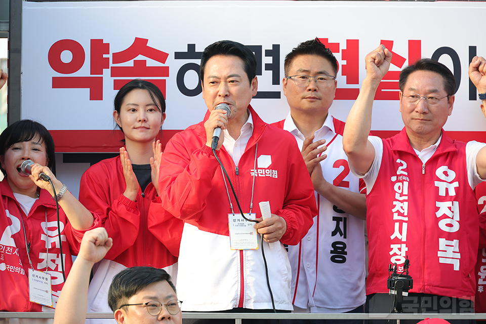 제목 노출 영역입니다 이미지