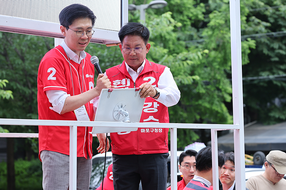 제목 노출 영역입니다 이미지
