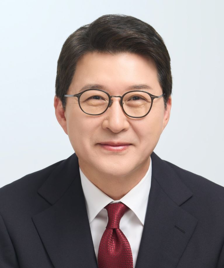 신동욱
