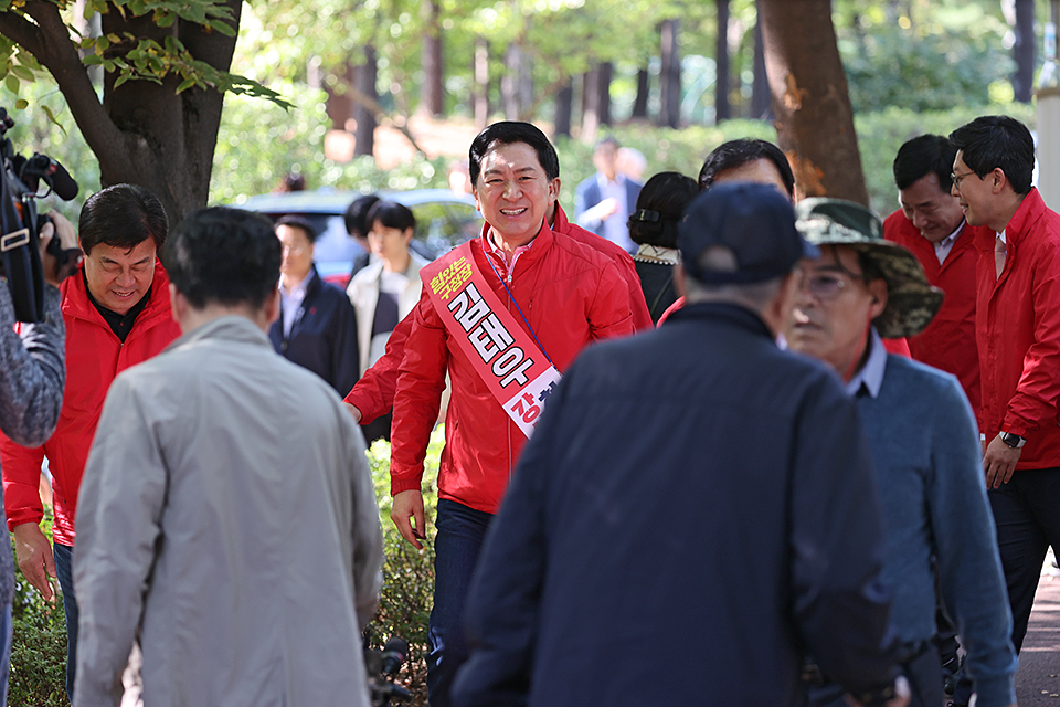 제목 노출 영역입니다 이미지