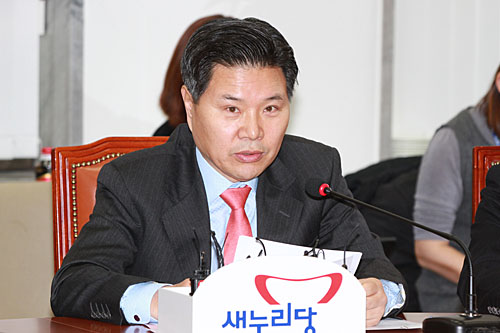 제목 노출 영역입니다 이미지