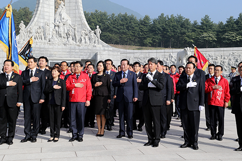 제목 노출 영역입니다 이미지