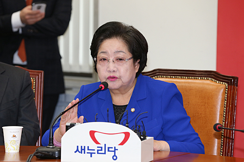 제목 노출 영역입니다 이미지